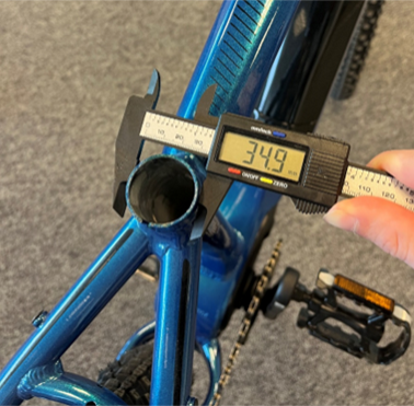 Et billede, der indeholder cykel, metalartikler, Cykler – udstyr og reservedele, Cykelstel

Automatisk genereret beskrivelse